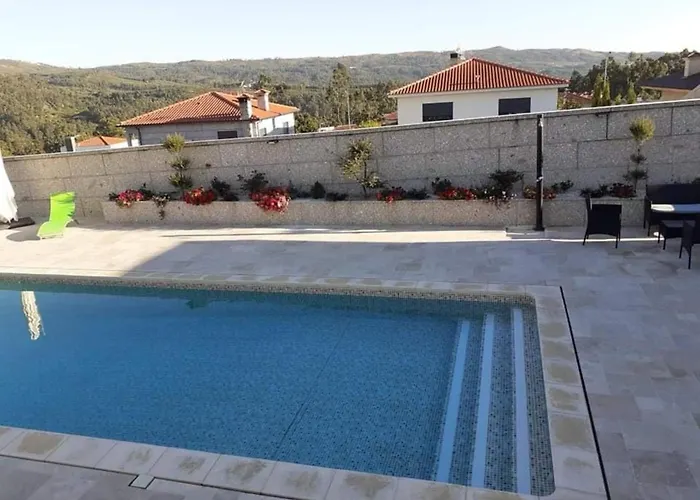 Casa Do Penedo Gordo Fafe